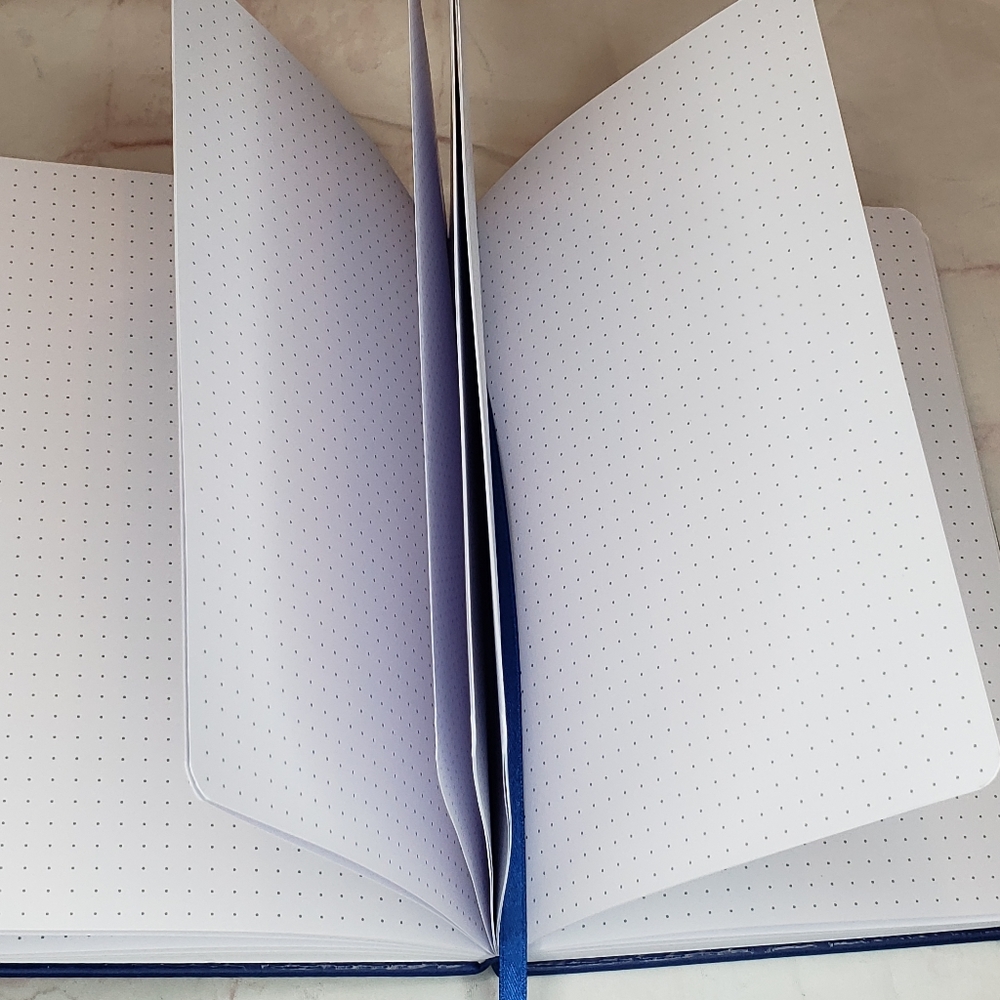 The Lettering Tribe Book - Picture 3 of 8